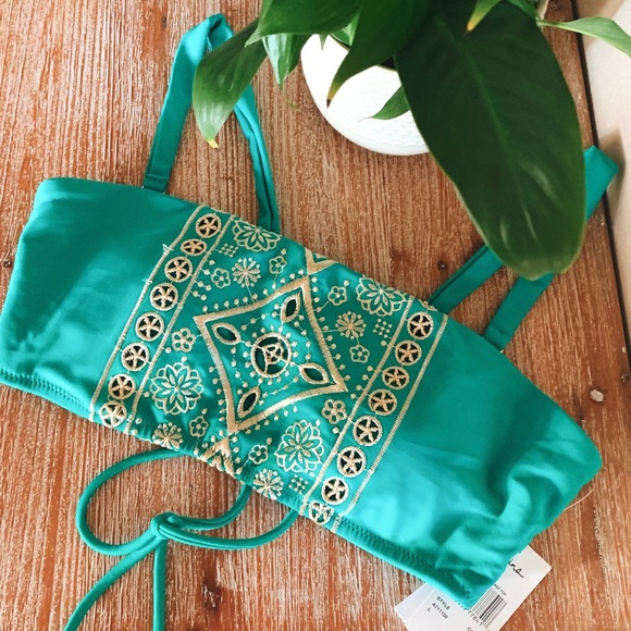 Raisins Other - NWT Green & Gold Swim Top